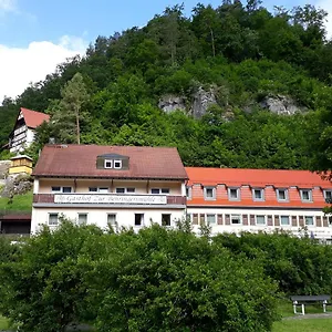 Gasthof Zur Behringersmuhle Hotel